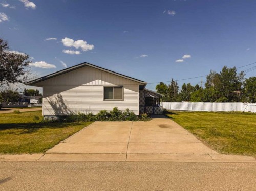 4603 54 Street, Rycroft, AB 