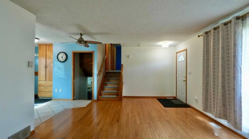 9714 77 Avenue, Peace River, AB 