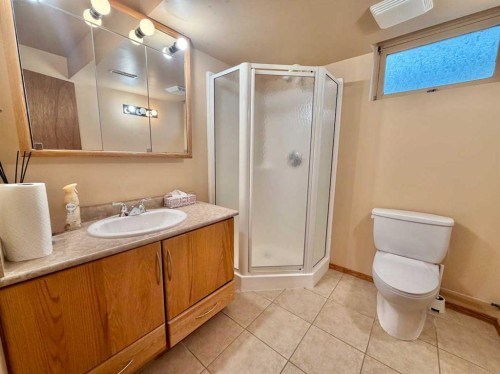 9714 77 Avenue, Peace River, AB 