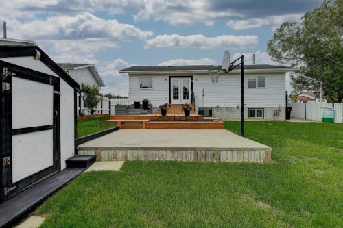 11429 110 Avenue Crescent, Fairview, AB 