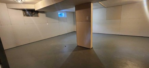 107 6A, Beaverlodge, AB 