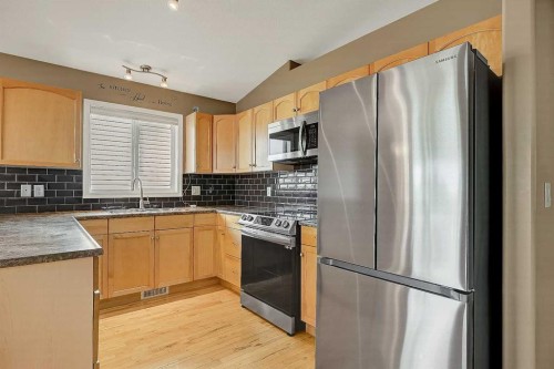 42 Pinnacle Crossing, Grande Prairie, AB 