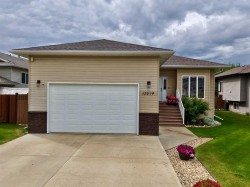 13014 91 Street Peace River, AB T8S 1X1