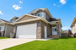 8722 Willow Drive Grande Prairie, AB T8X 0G8