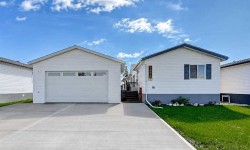 653 Carley Close Rural Grande Prairie No. 1, County Of, AB T8W 5K5
