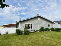 10208 113 Street Fairview, AB T0H 1L0
