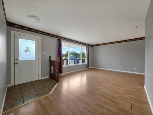 9806 104 Street, Grande Cache, AB 