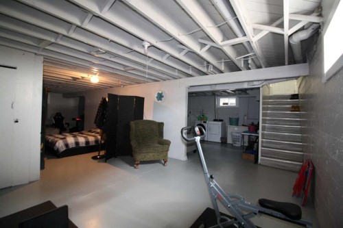 10314 100 Street, High Level, AB 