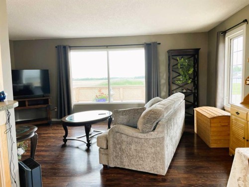 4330 49 Avenue, Grimshaw, AB 
