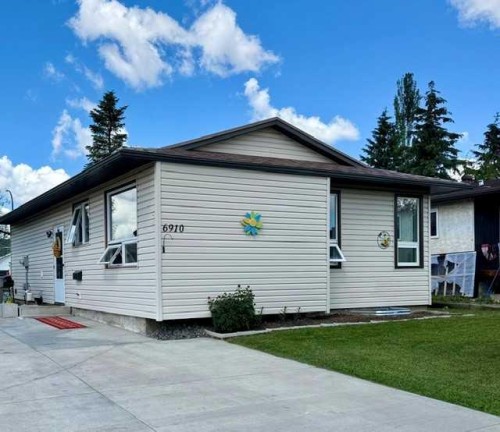 6910 99A Street  Grande Prairie, AB T8V 5G4