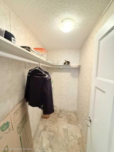 4920 52 Avenue, Berwyn, AB 