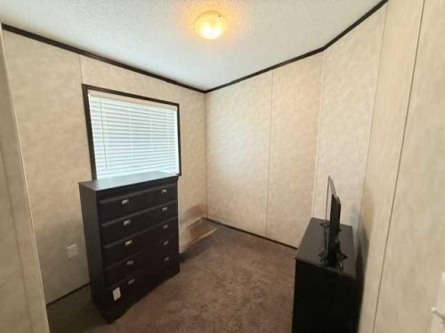 4920 52 Avenue, Berwyn, AB 