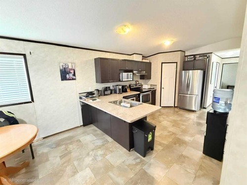 4920 52 Avenue, Berwyn, AB 