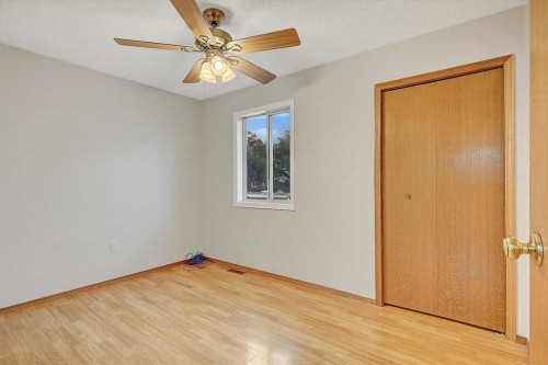 10315 Michaelis Boulevard, Grande Prairie, AB 
