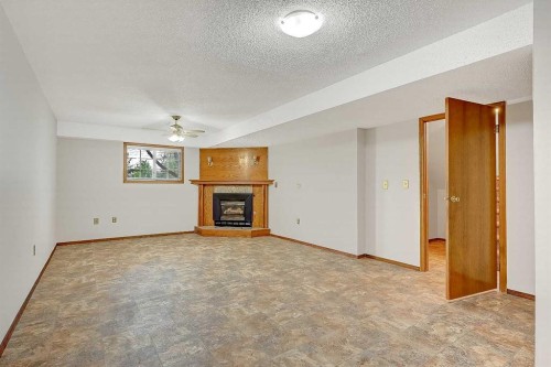 10315 Michaelis Boulevard, Grande Prairie, AB 
