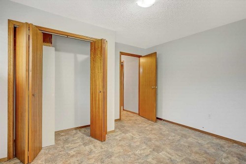 10315 Michaelis Boulevard, Grande Prairie, AB 