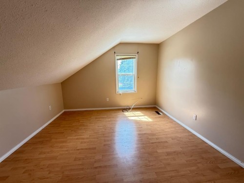 4904 58Th Avenue, High Prairie, AB - Indoor Photo Showing Other Room