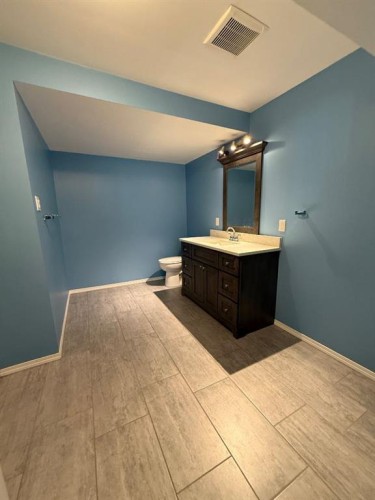4904 58Th Avenue, High Prairie, AB - Indoor