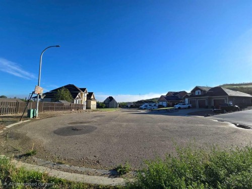 10312 86 Street, Peace River, AB 