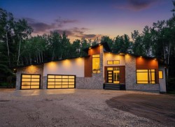 66-704016 Range Road 70  Rural Grande Prairie No. 1, County Of, AB T8W 5C8