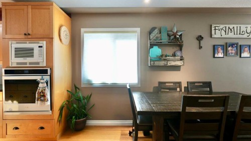 8101 103 Avenue, Peace River, AB 