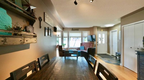 8101 103 Avenue, Peace River, AB 