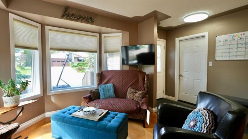 8101 103 Avenue, Peace River, AB 