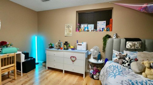 8101 103 Avenue, Peace River, AB 