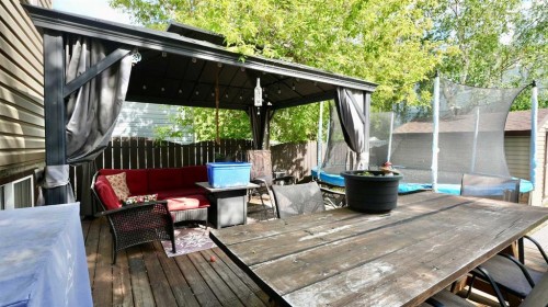 8101 103 Avenue, Peace River, AB 
