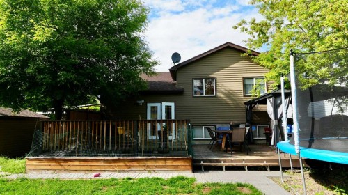 8101 103 Avenue, Peace River, AB 