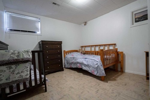 4811 53 Ave, Grimshaw, AB 