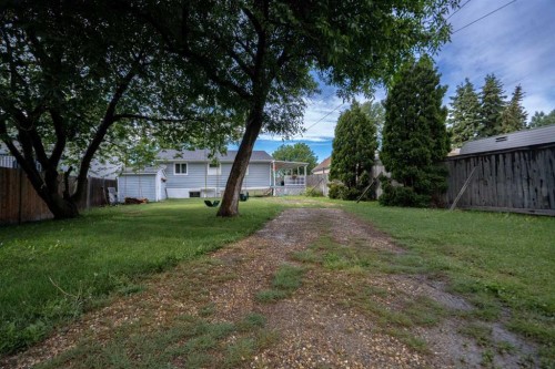 4811 53 Ave, Grimshaw, AB 