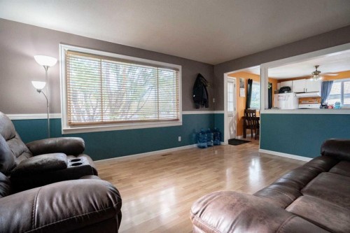 4811 53 Ave, Grimshaw, AB 