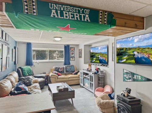 10214 97 Avenue, Grande Cache, AB 