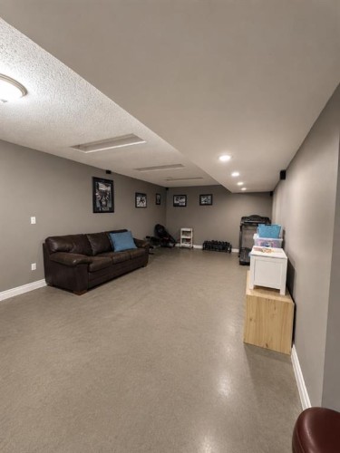 4400 54 A Avenue, High Prairie, AB 