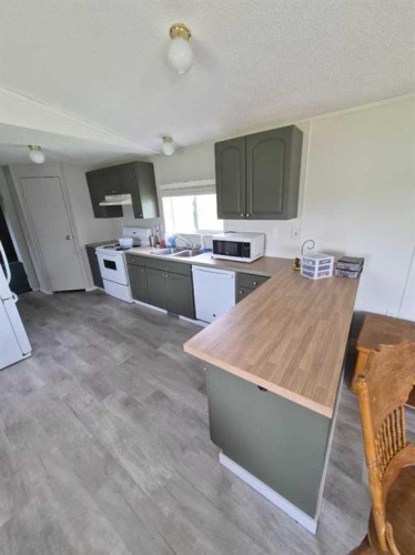 734045 Range Road 112, Hythe, AB 