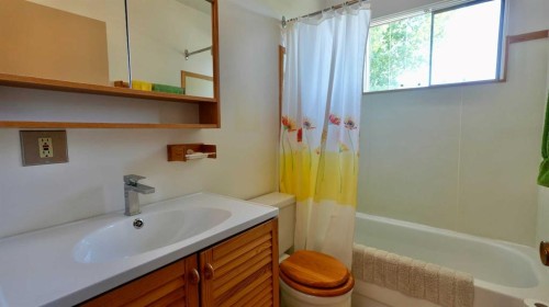 9527 89 Avenue, Peace River, AB 