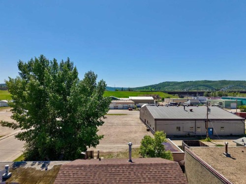 9527 89 Avenue, Peace River, AB 