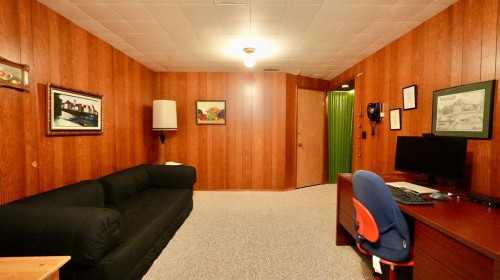 9527 89 Avenue, Peace River, AB 