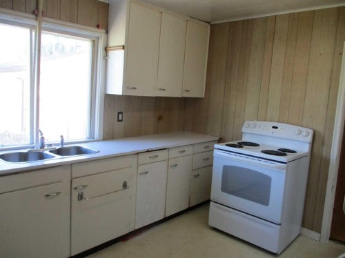 322 7Th Avenue Se, Manning, AB 