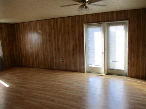 322 7Th Avenue Se, Manning, AB 