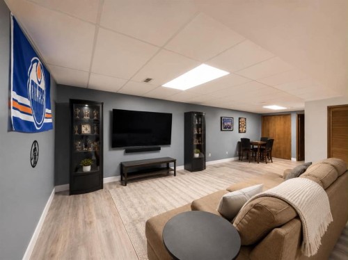 10542 98Th Avenue, Grande Cache, AB 