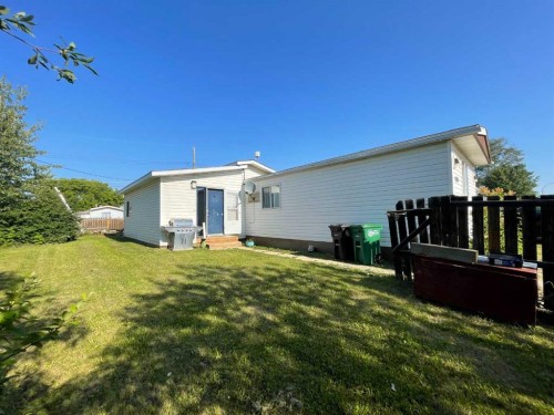 9908 106 Street, High Level, AB 