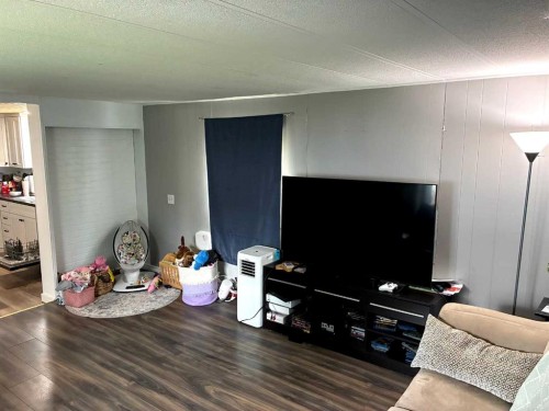 9908 106 Street, High Level, AB 