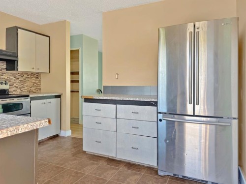 10987 97 Avenue, Grande Cache, AB 