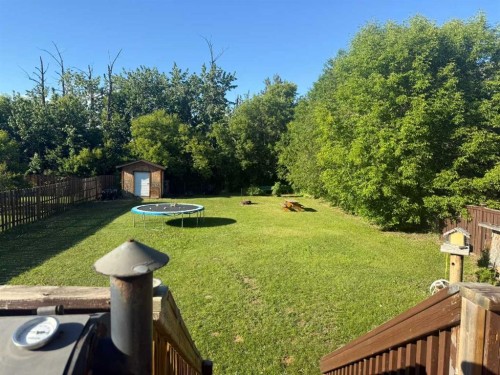 4214 55 Avenue, High Prairie, AB 