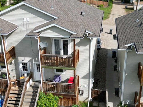 8905 107 Avenue, Peace River, AB 