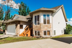 12721 89 Street Grande Prairie, AB T8X 8C6