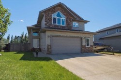 9415 95  Wembley, AB T0H 3S0