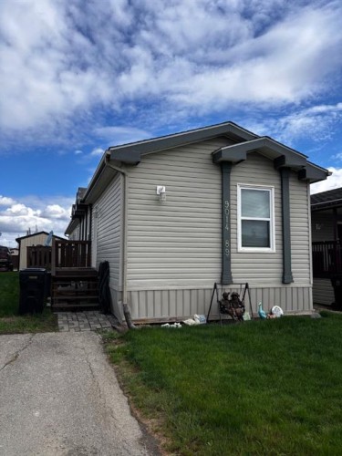 9014 89 Avenue  Grande Prairie, AB T8X 0C4